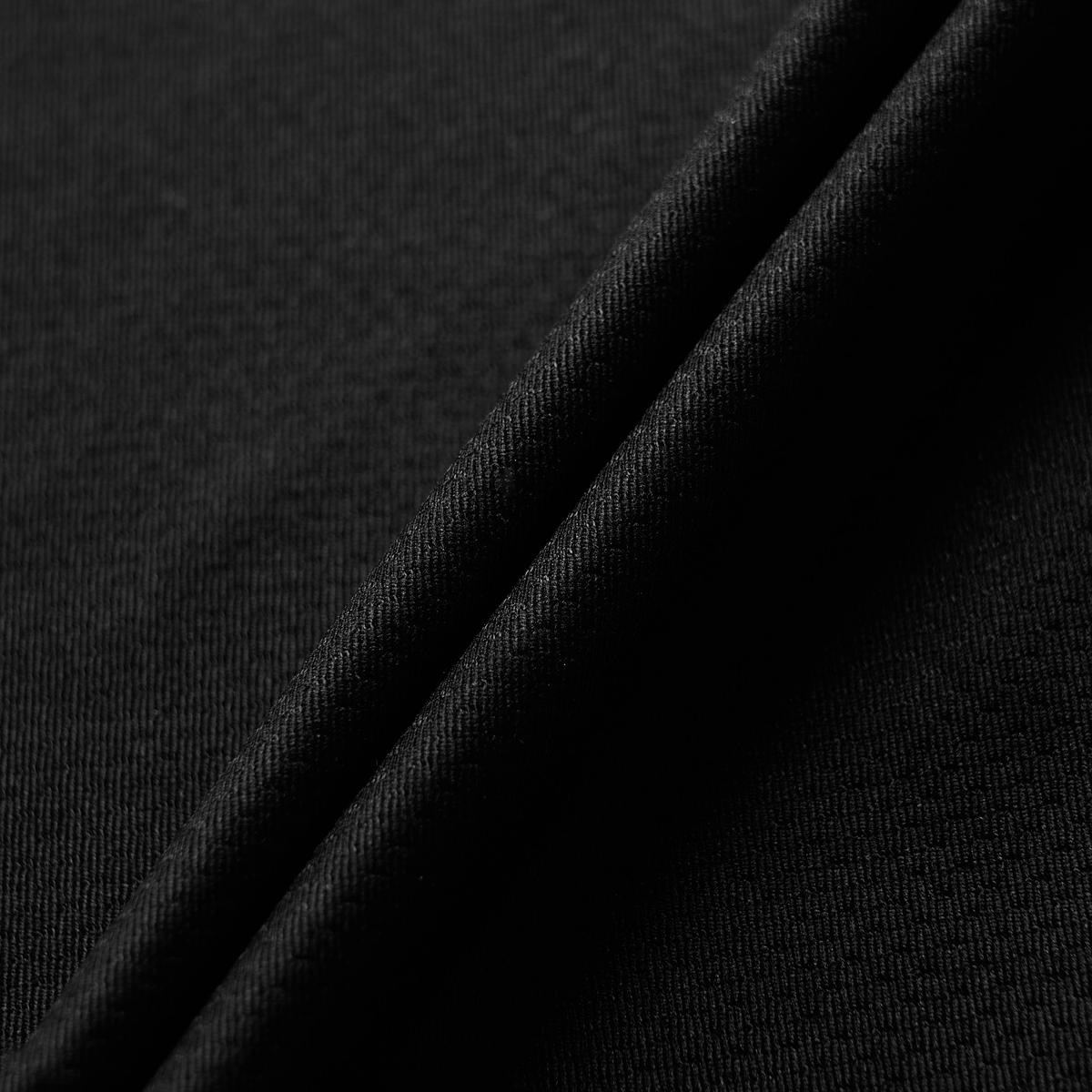(19)Black