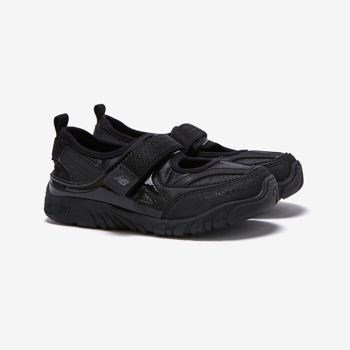(19)Black