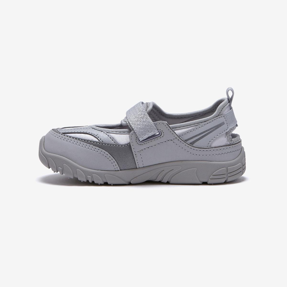 (15)Gray