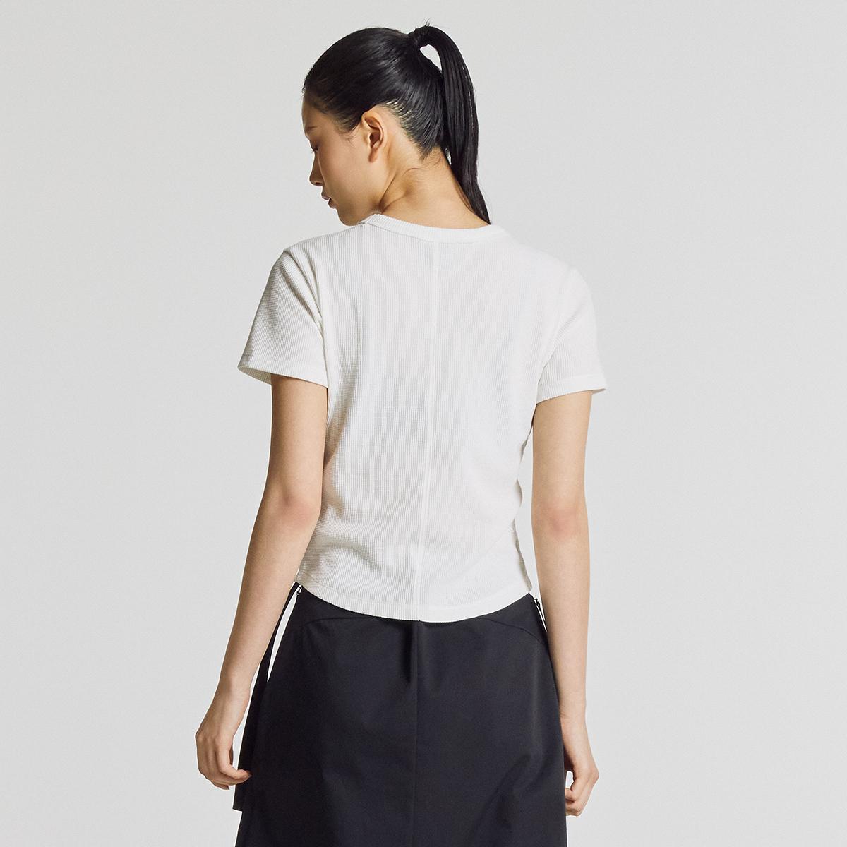 (10)White