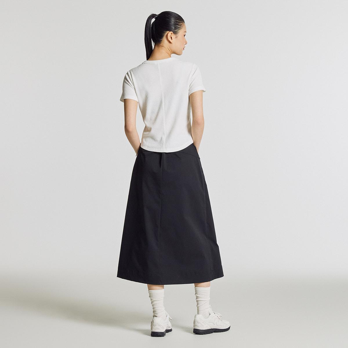 (10)White