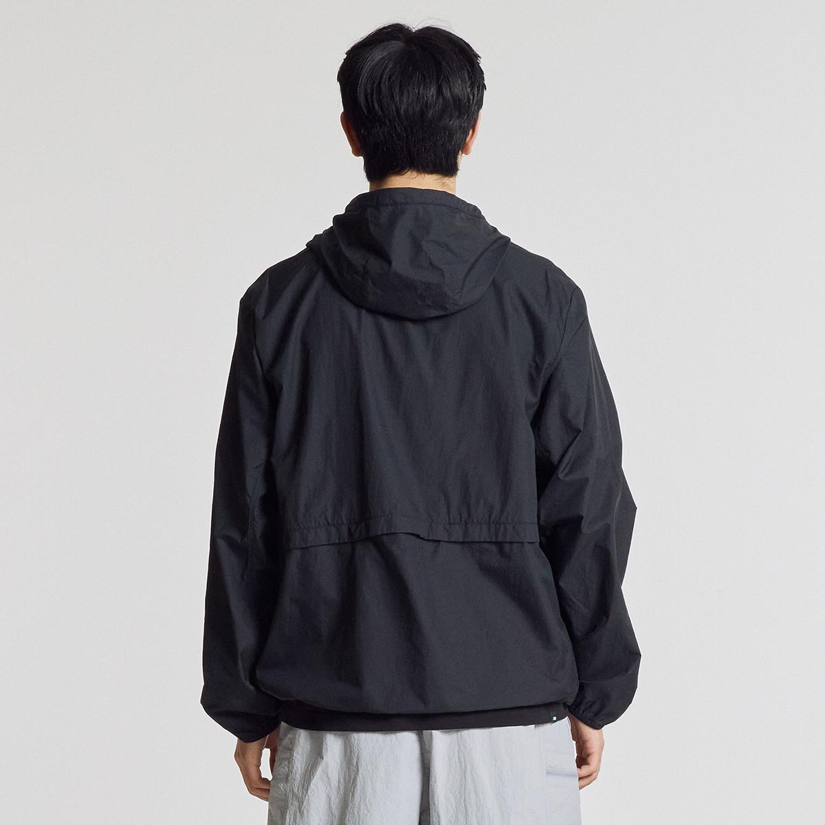 (19)Black