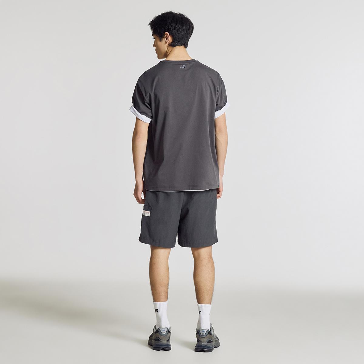 (60)Charcoal