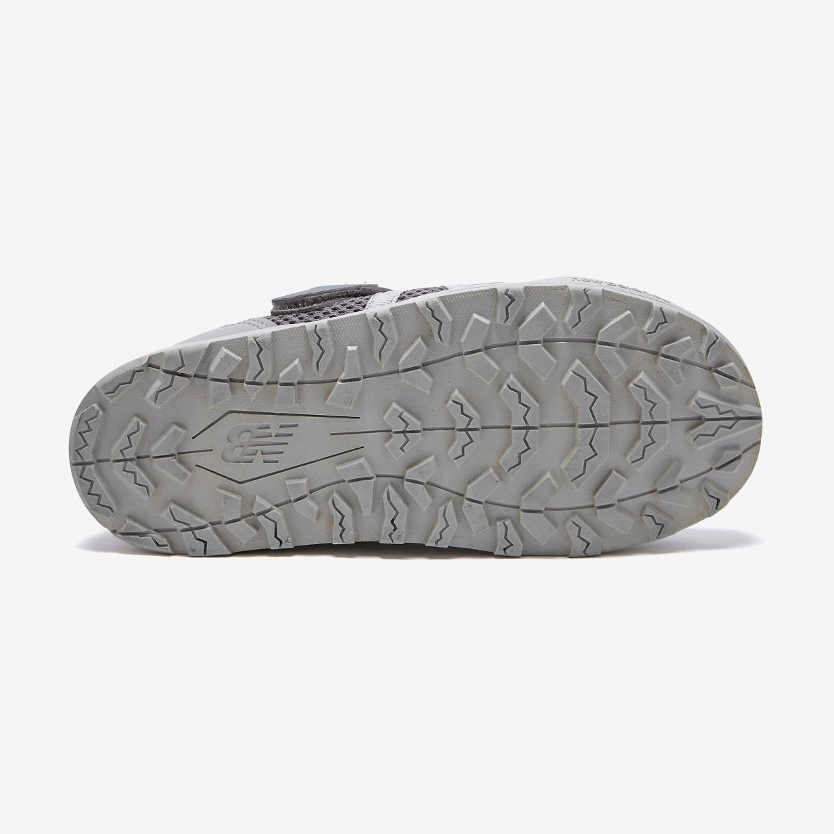 (15)Gray