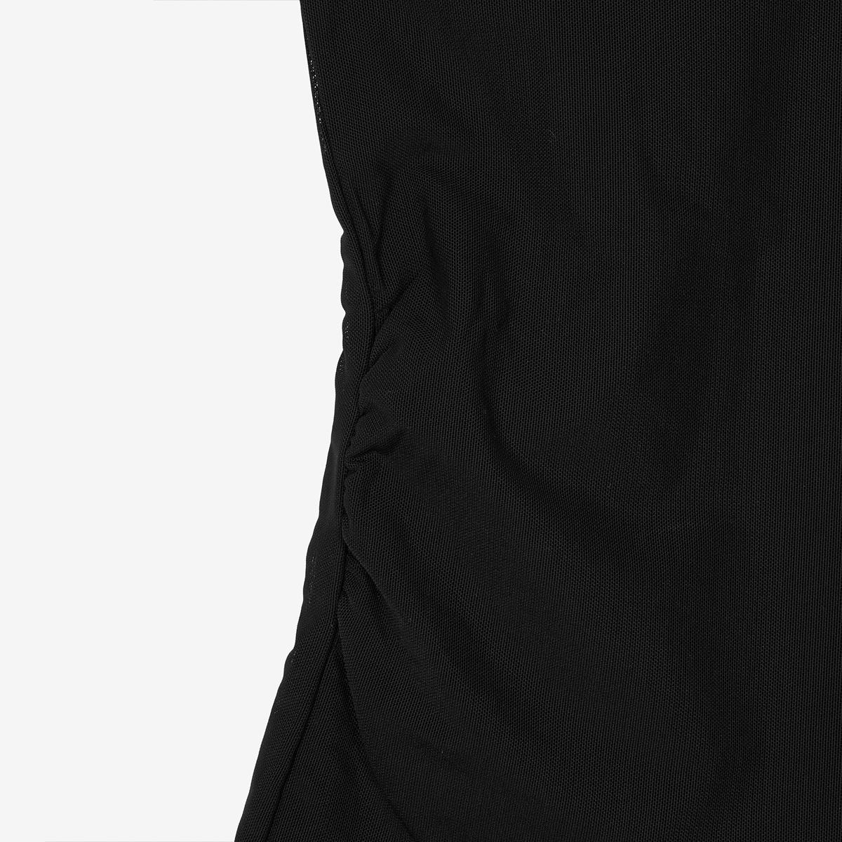(19)Black
