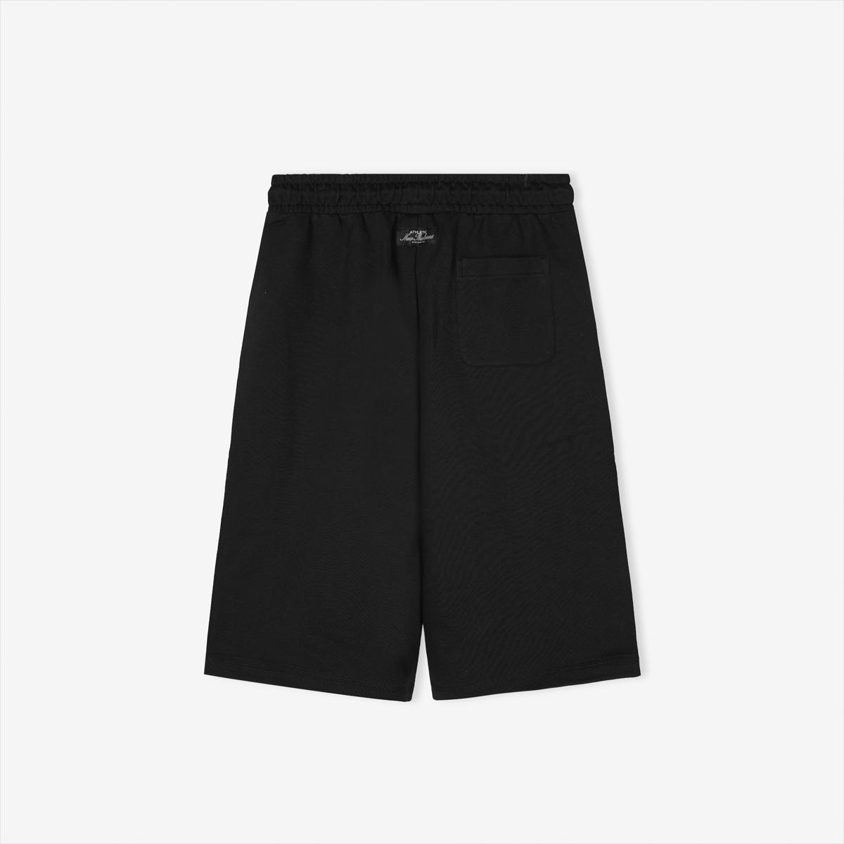 (19)Black