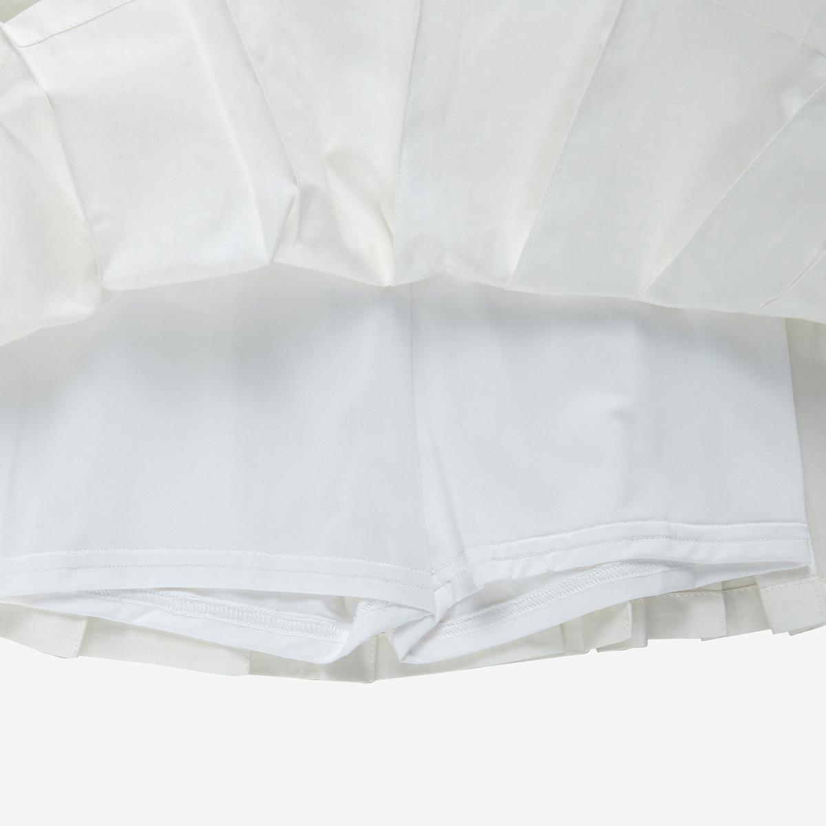 (10)White