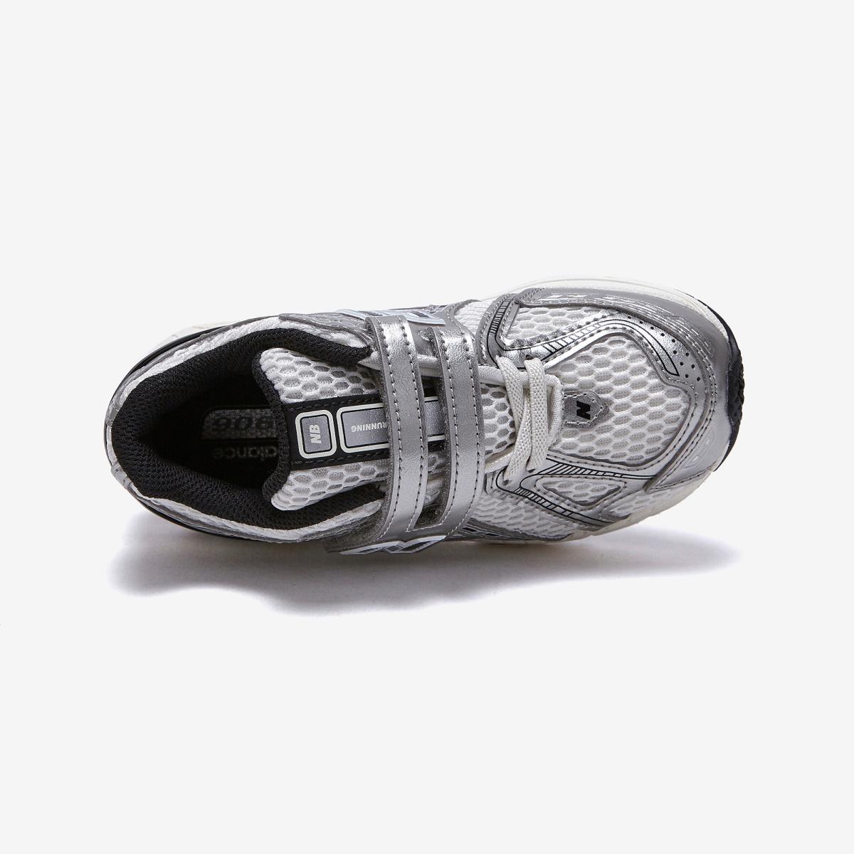(91)Silver