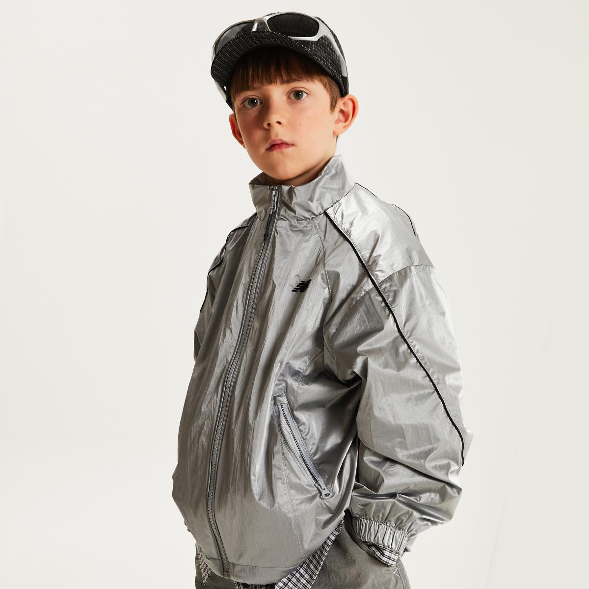 (CG)Dark Silver