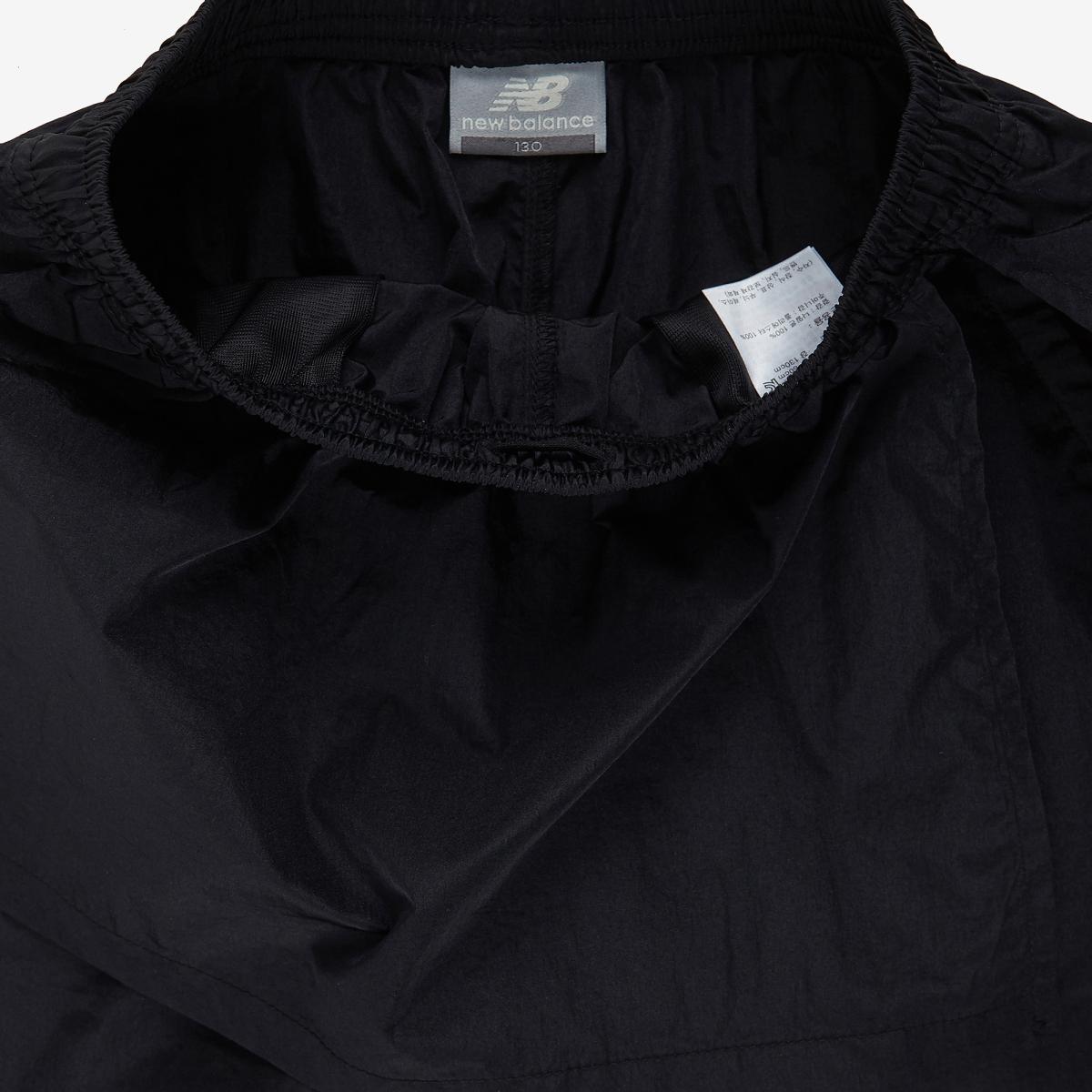 (19)Black