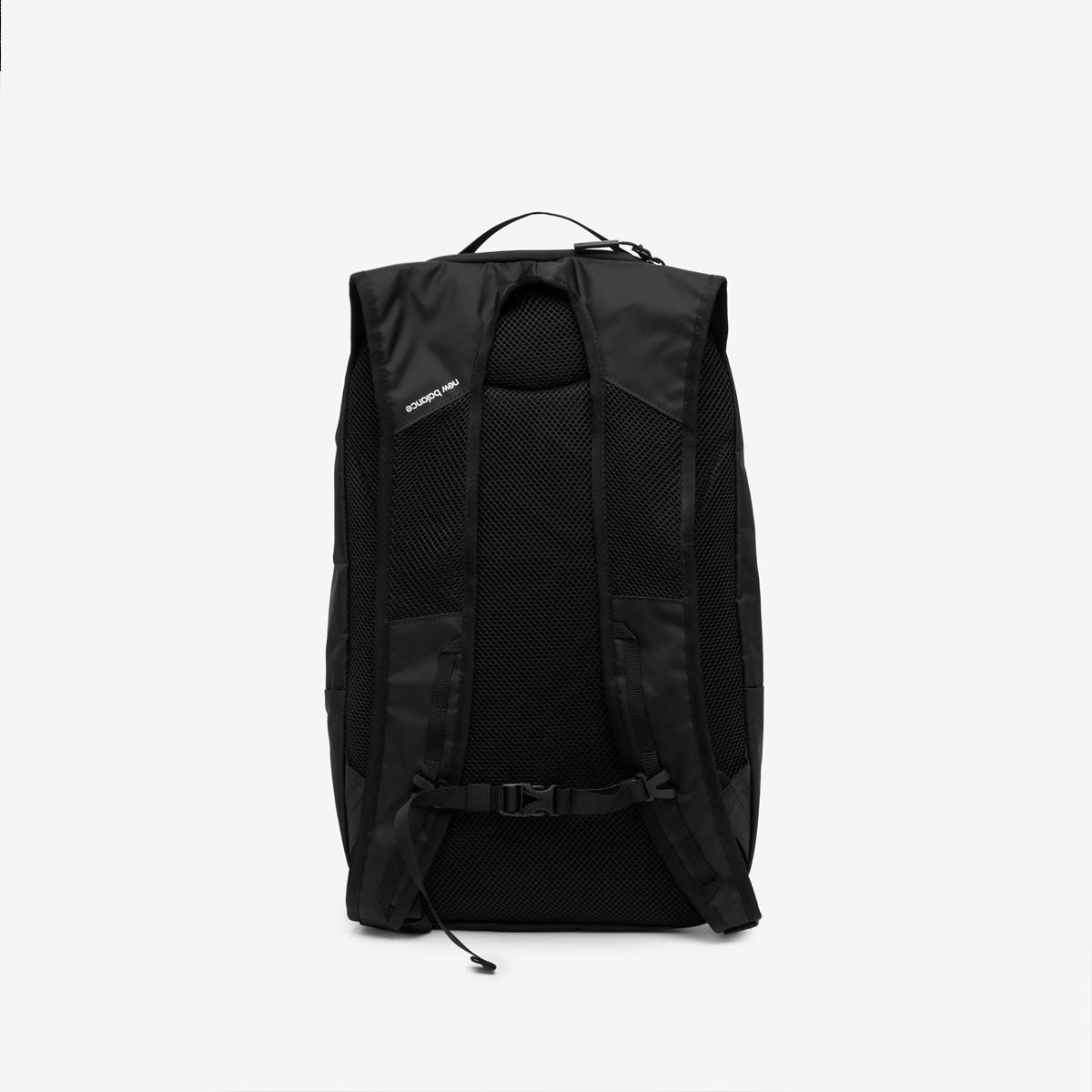 (19)Black