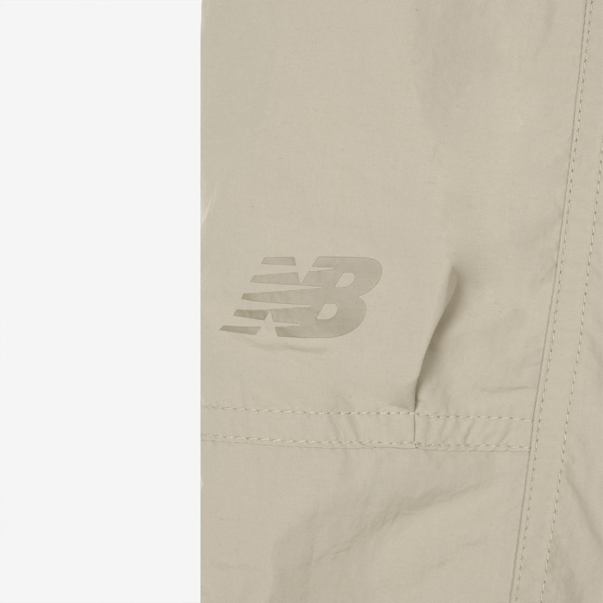 (35)Beige