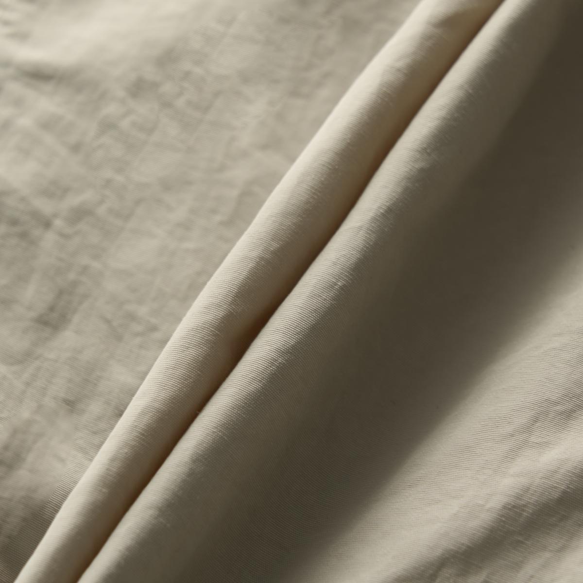 (35)Beige