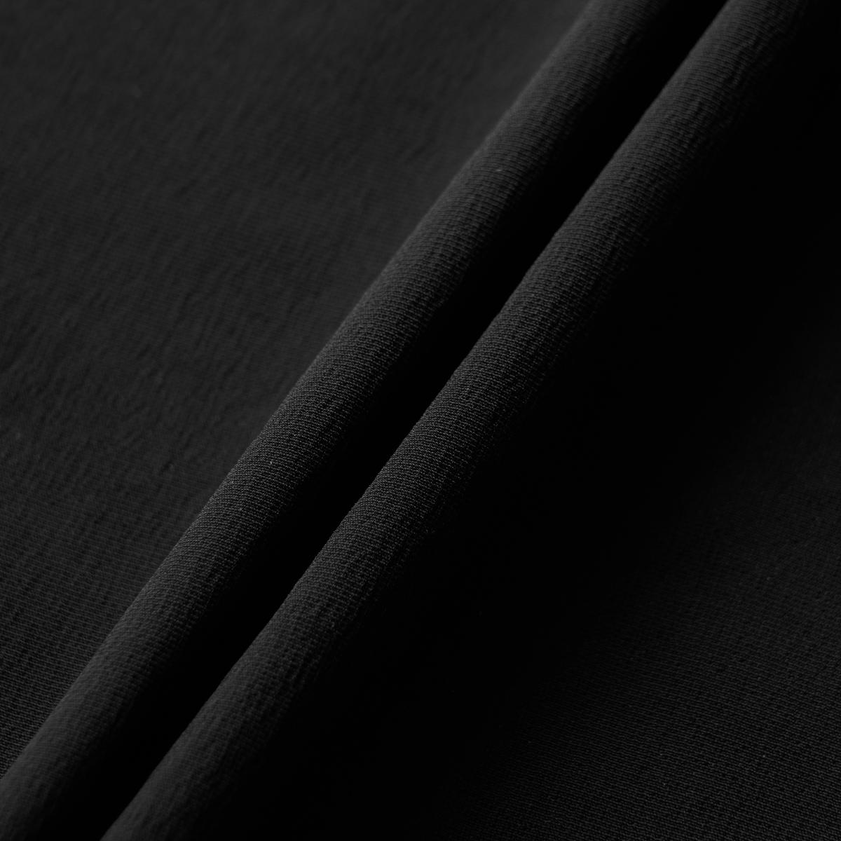 (19)Black