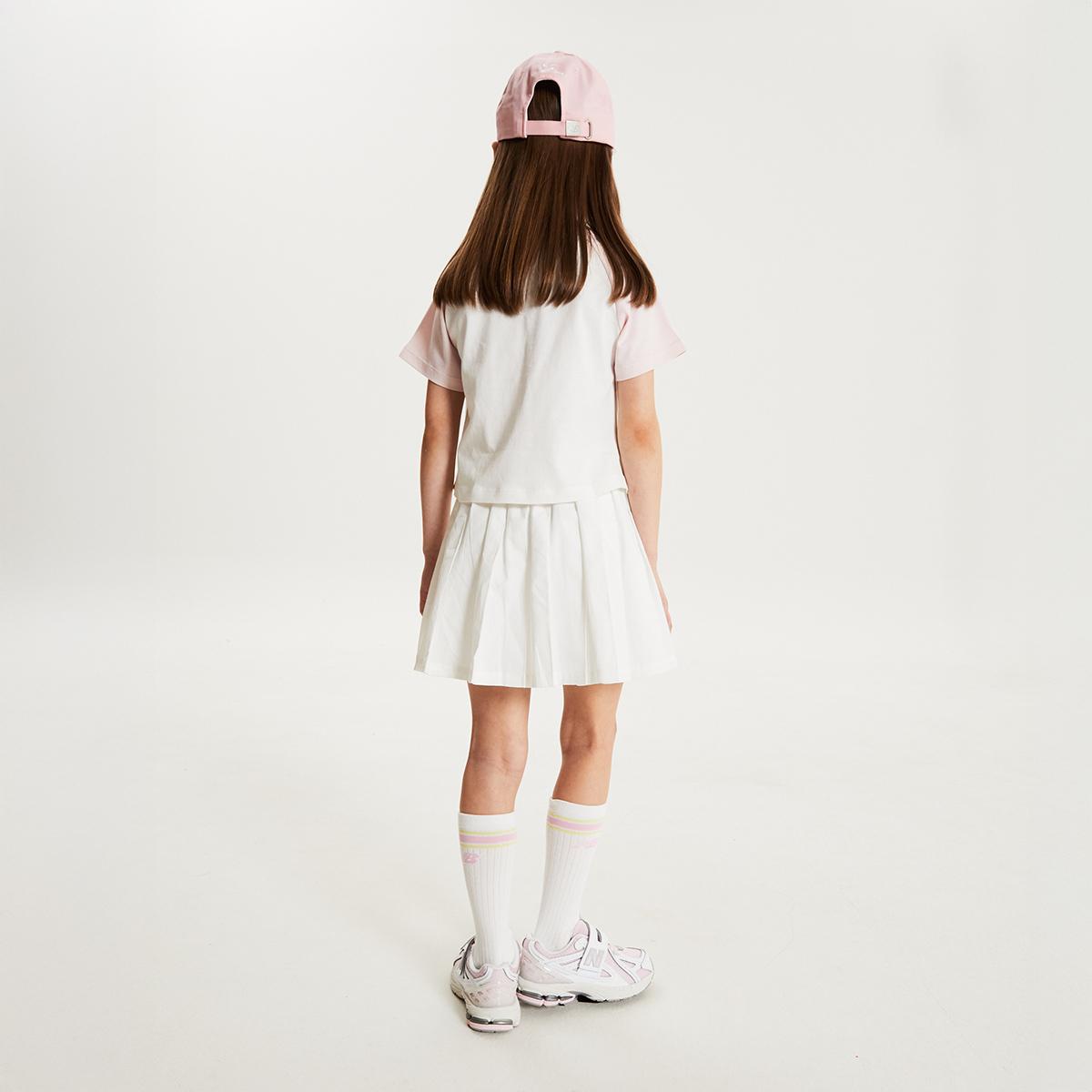 (10)White