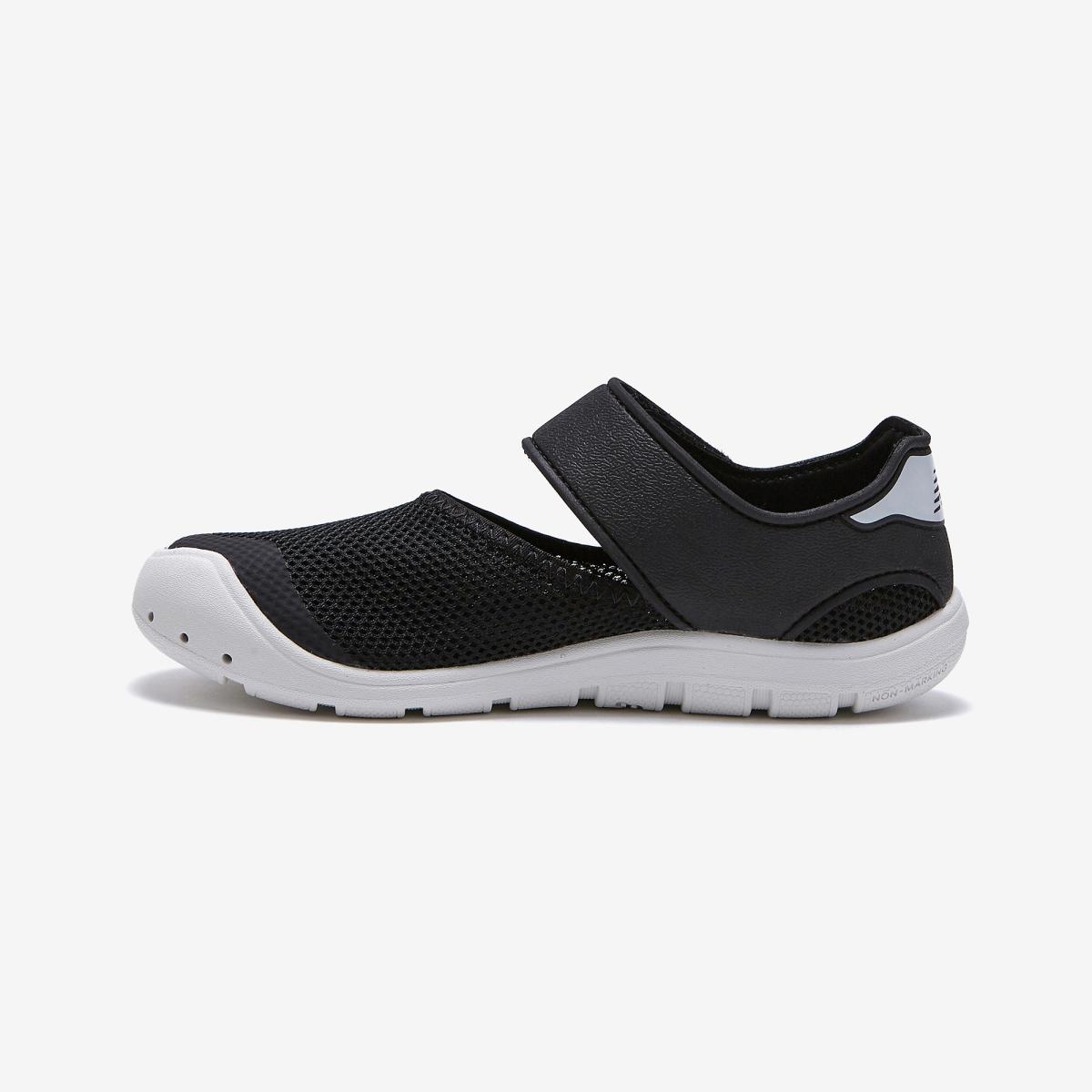 (19)Black