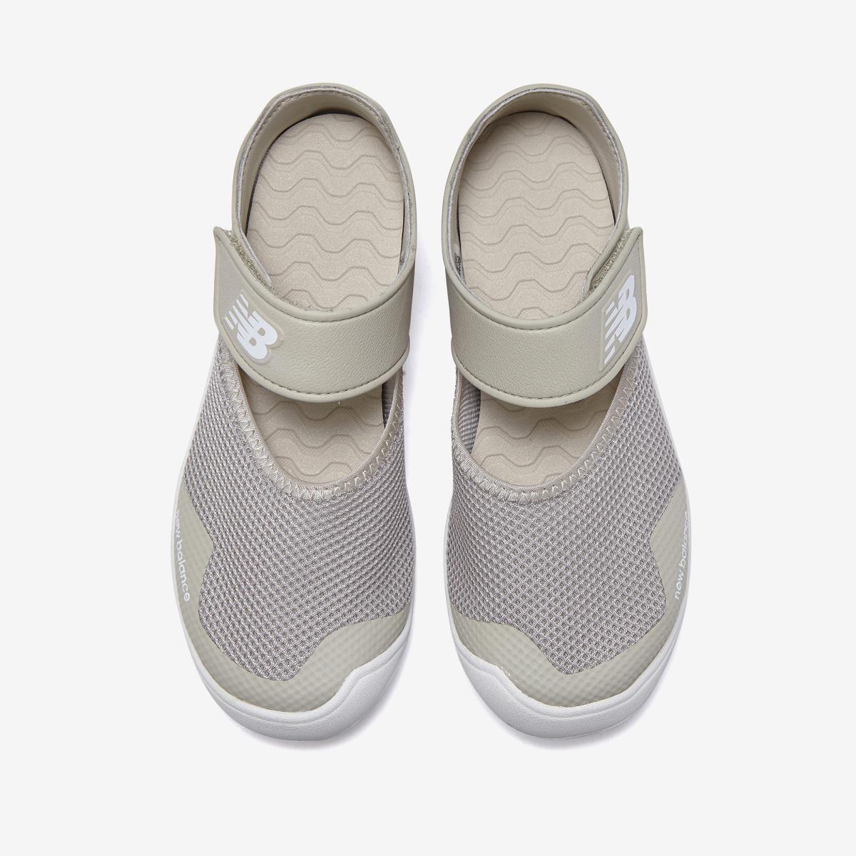 (35)Beige