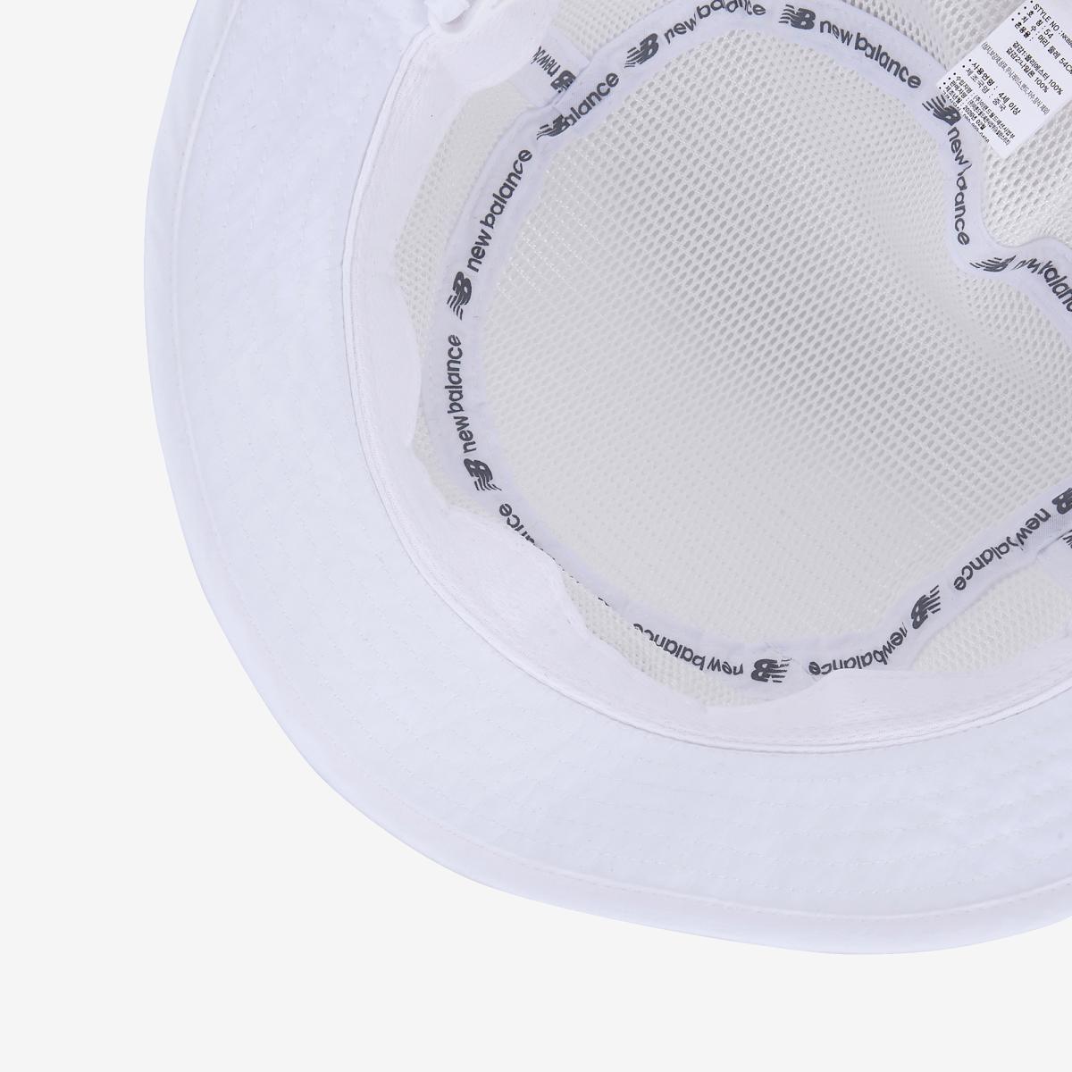 (39)Ivory