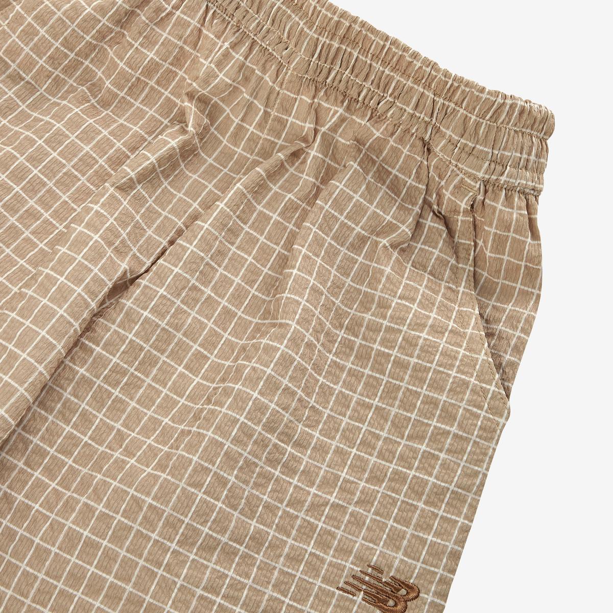 (35)Beige