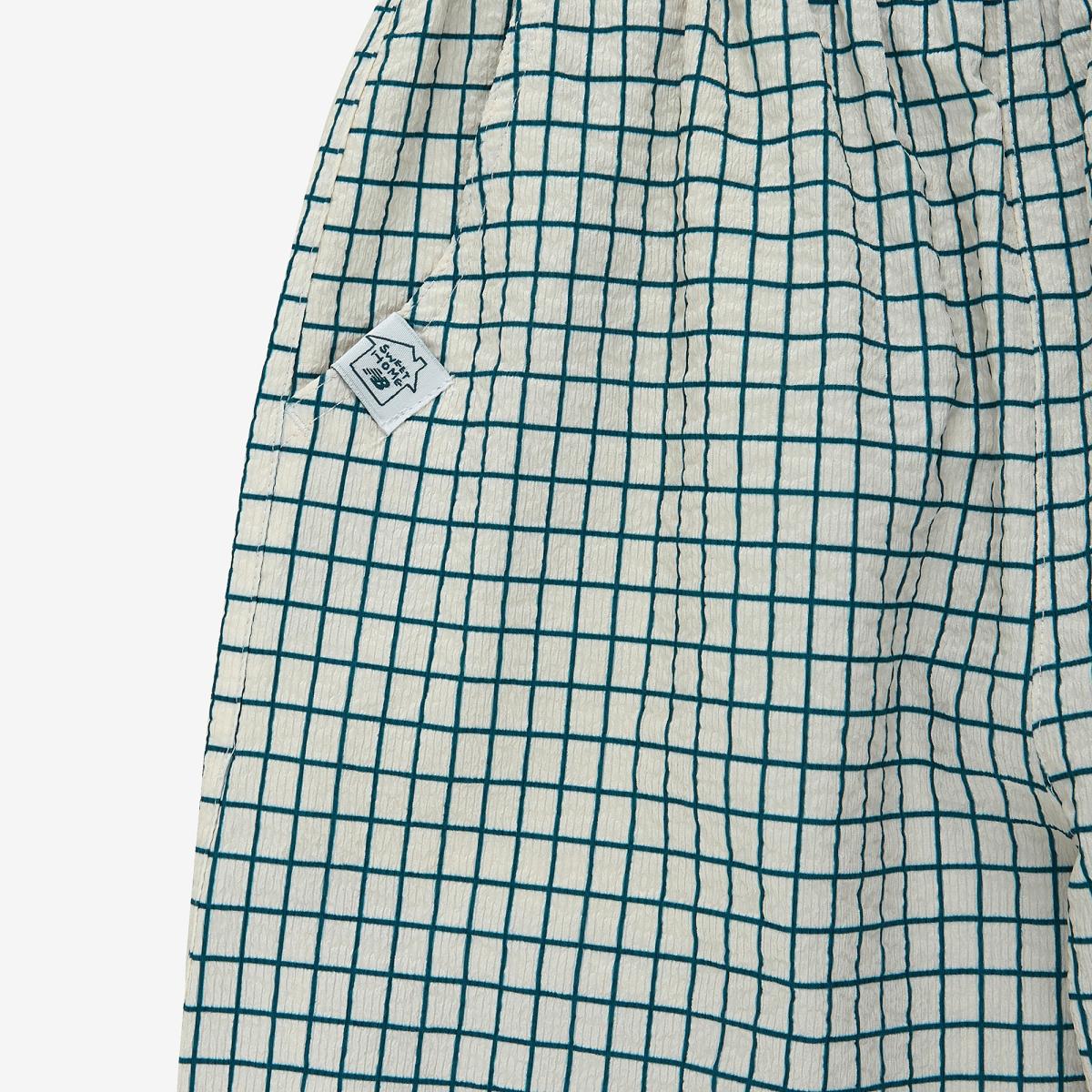 (40)Green