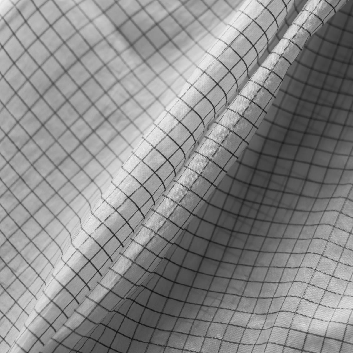 (16)Light Gray