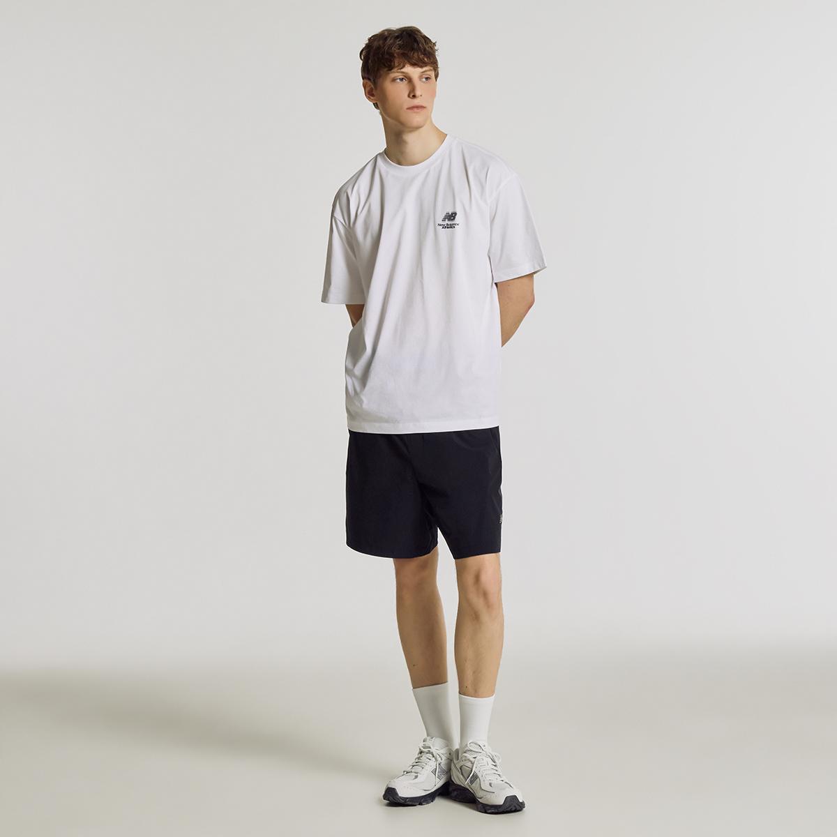 (10)White