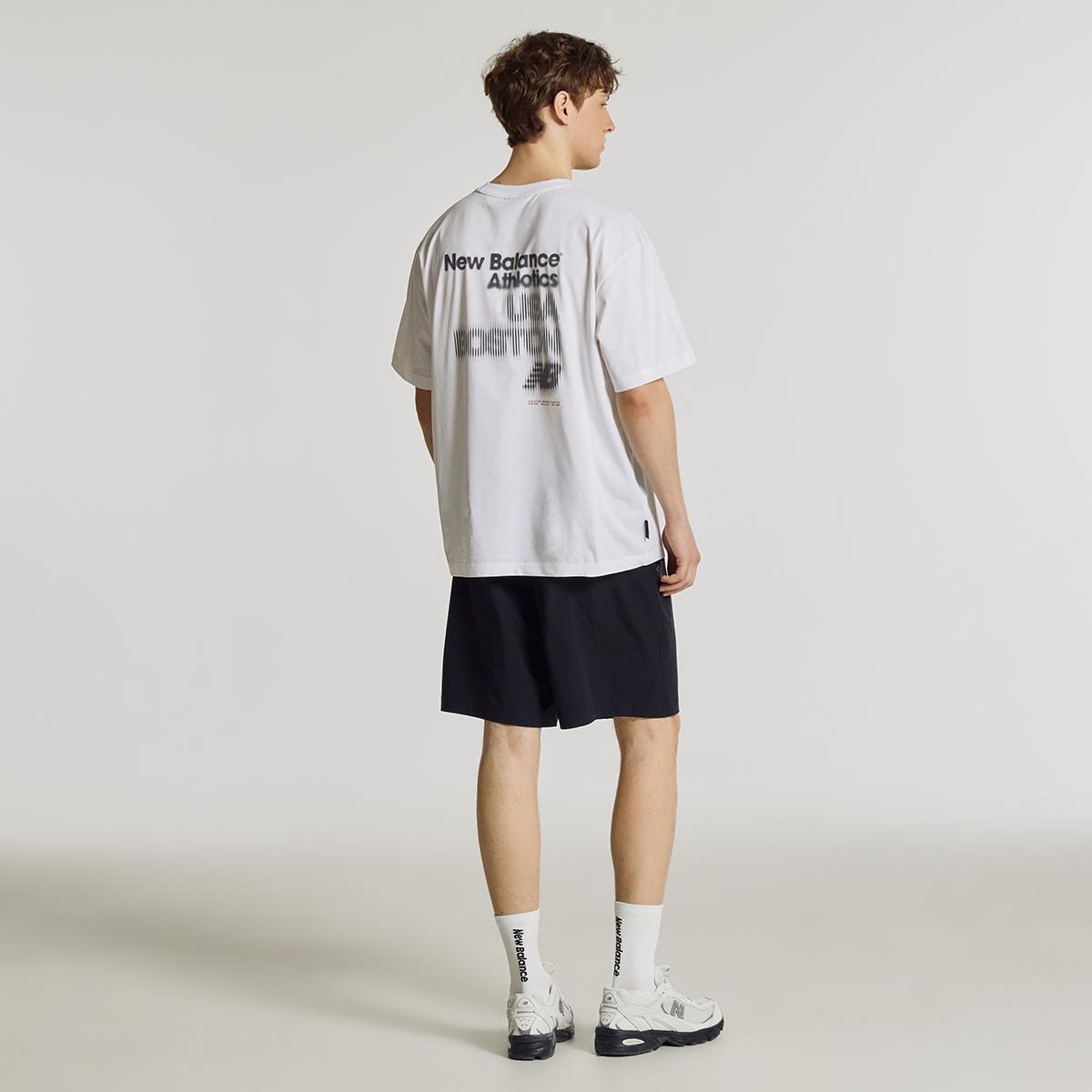 (10)White