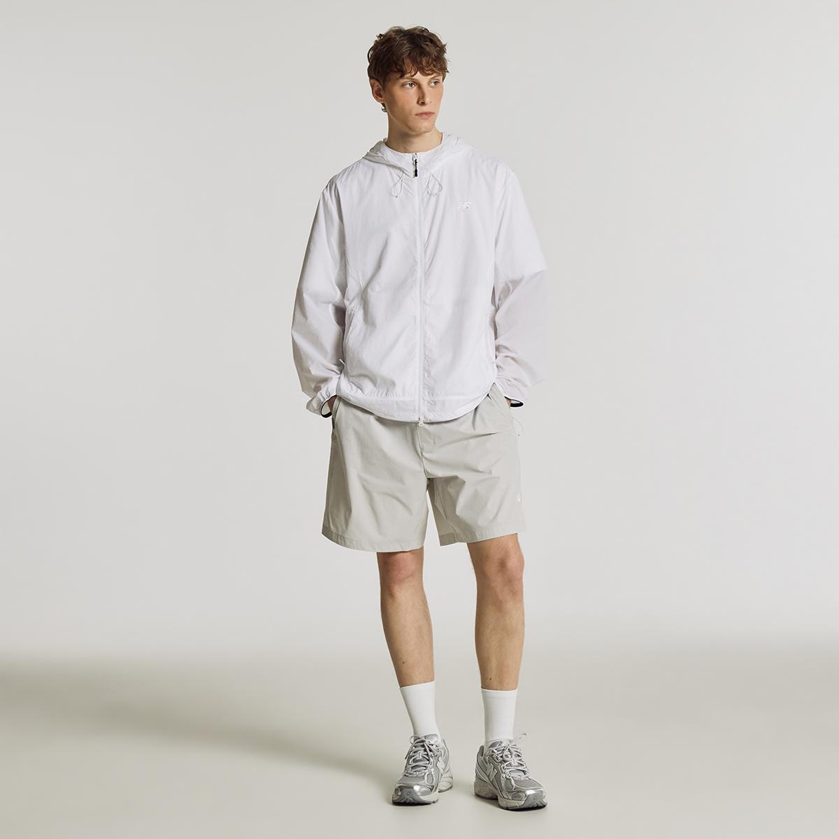 (16)Light Gray