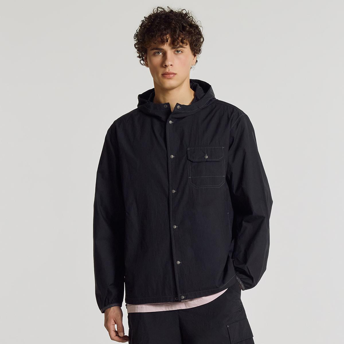 (19)Black