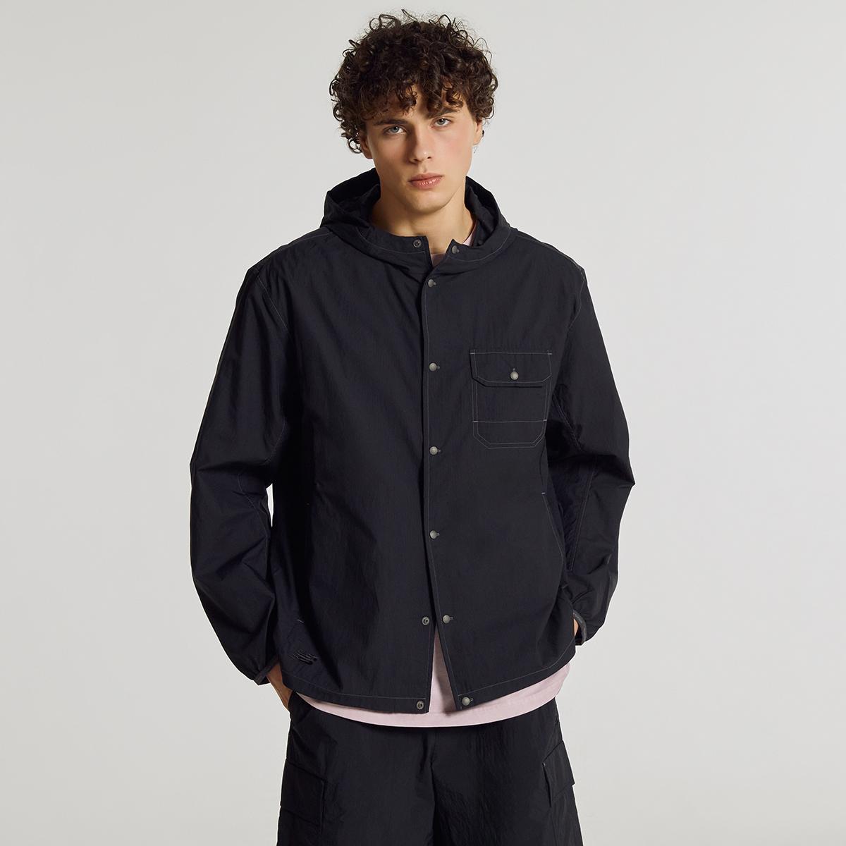(19)Black