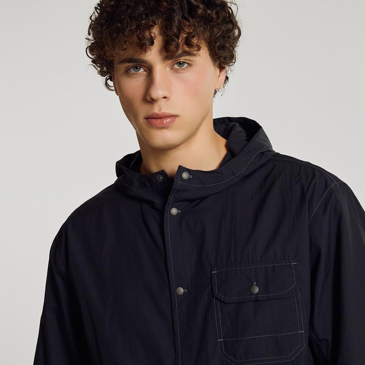 (19)Black