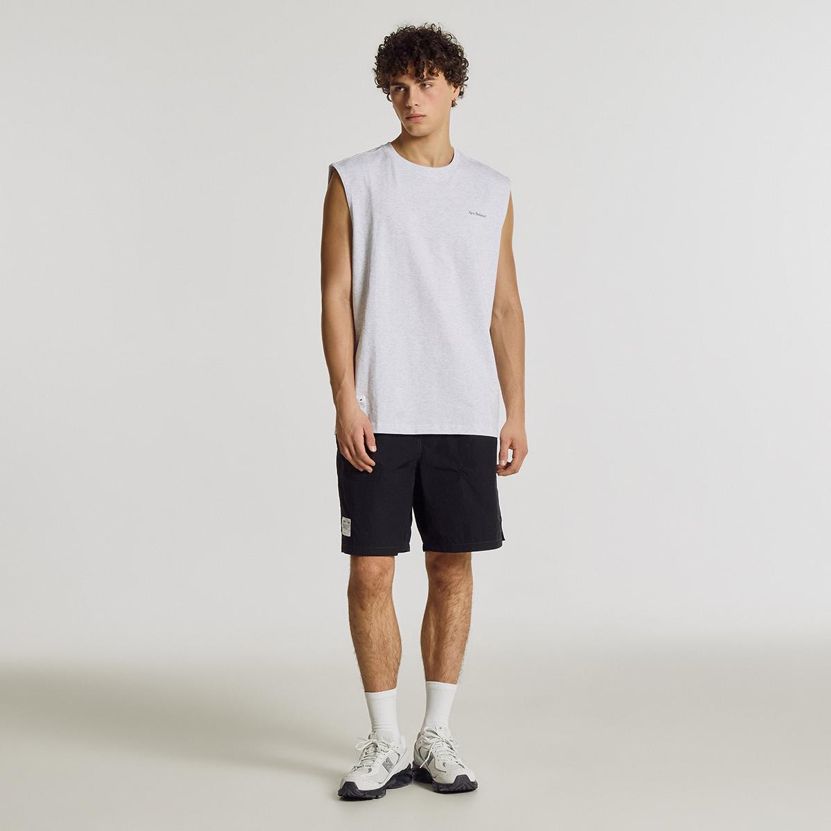 (16)Light Gray