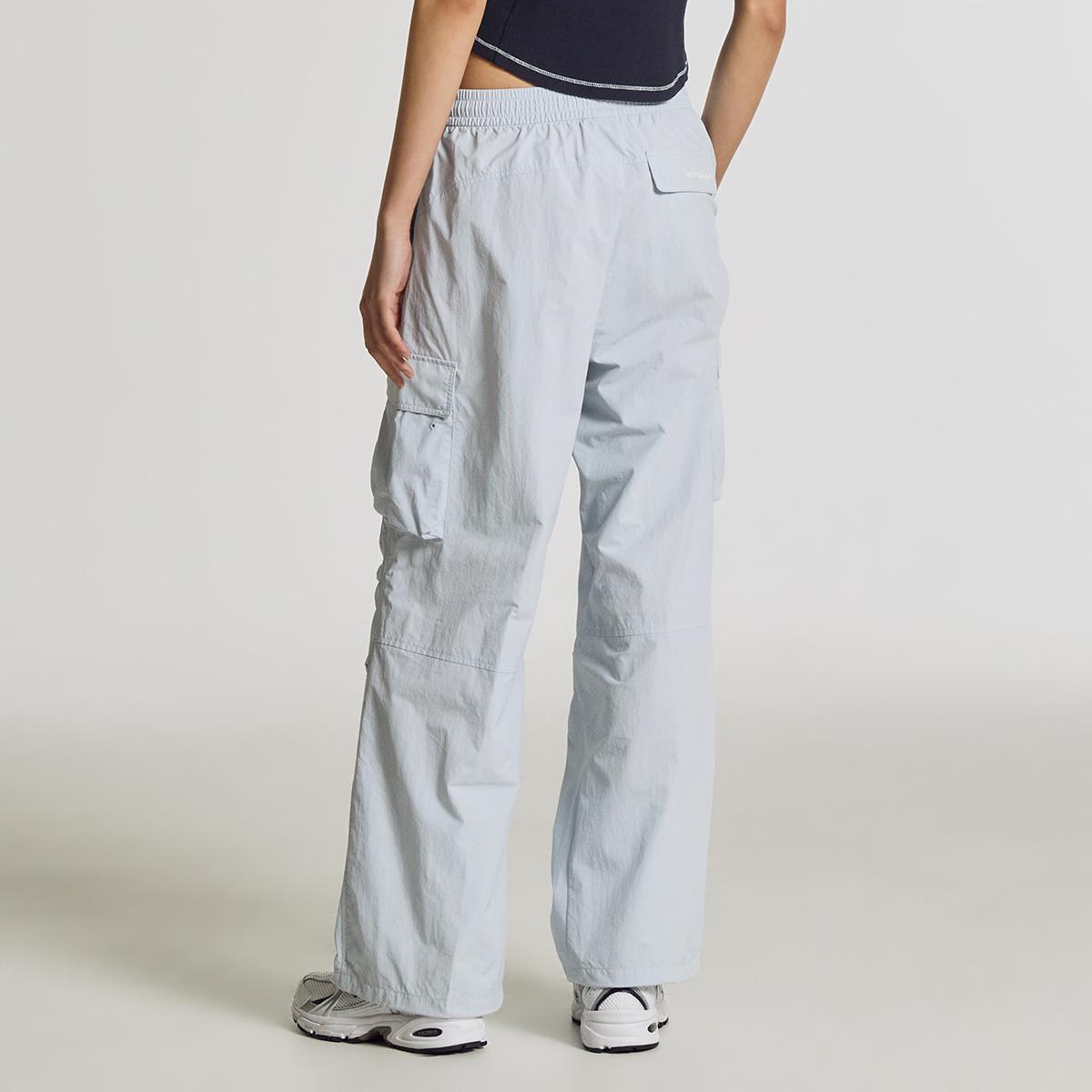 (51)Light Blue