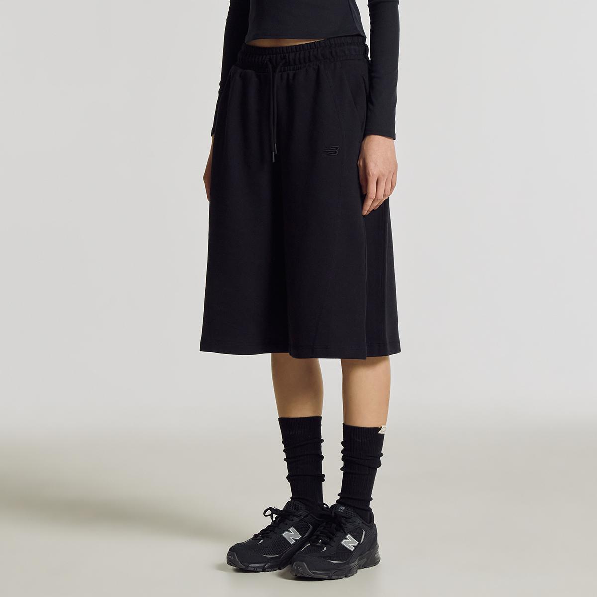 (19)Black
