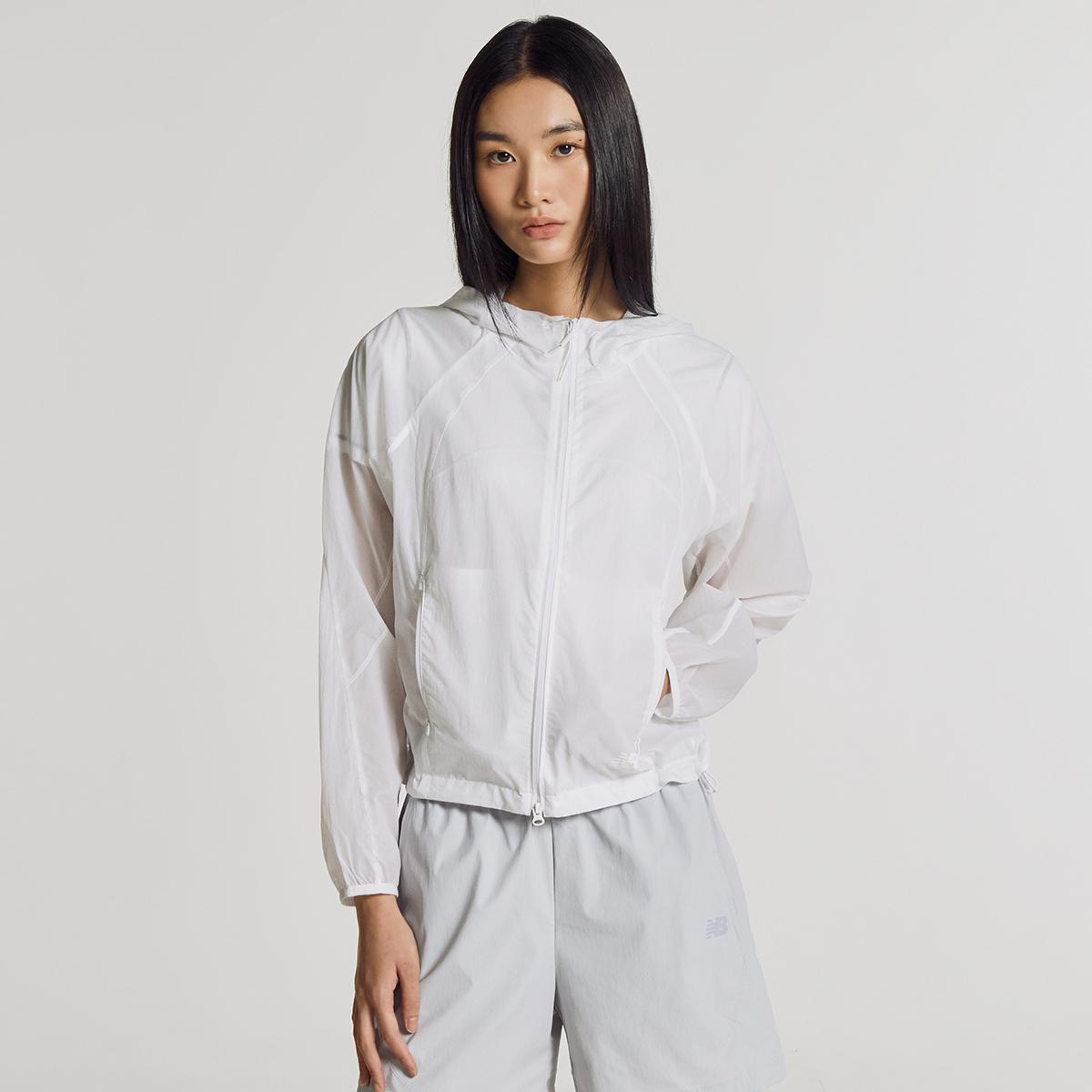 (10)White