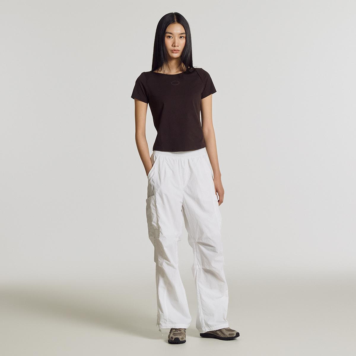 (10)White
