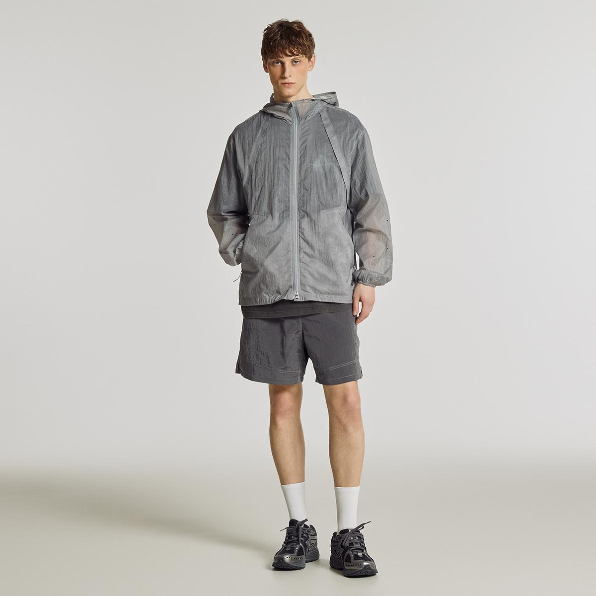 (16)Light Gray