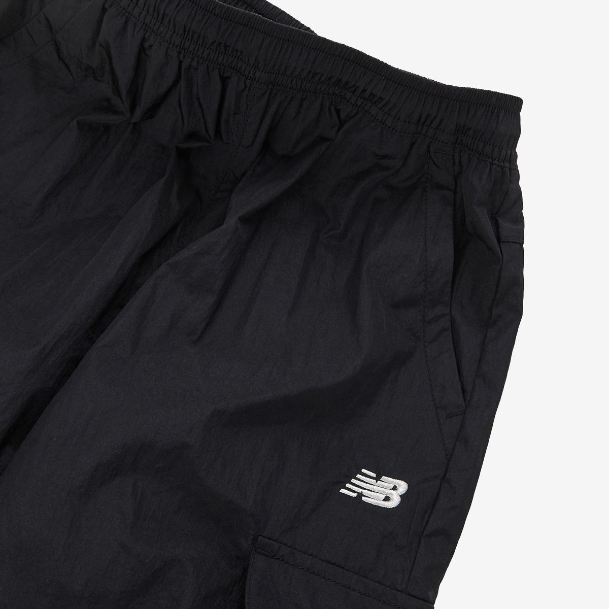 (19)Black
