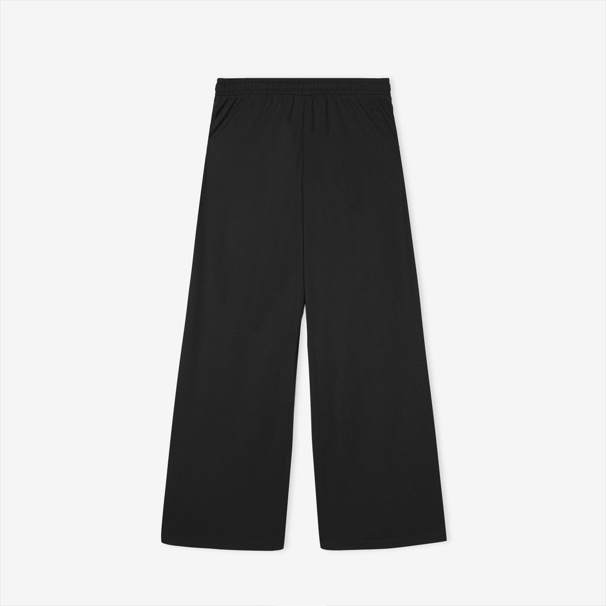 (19)Black