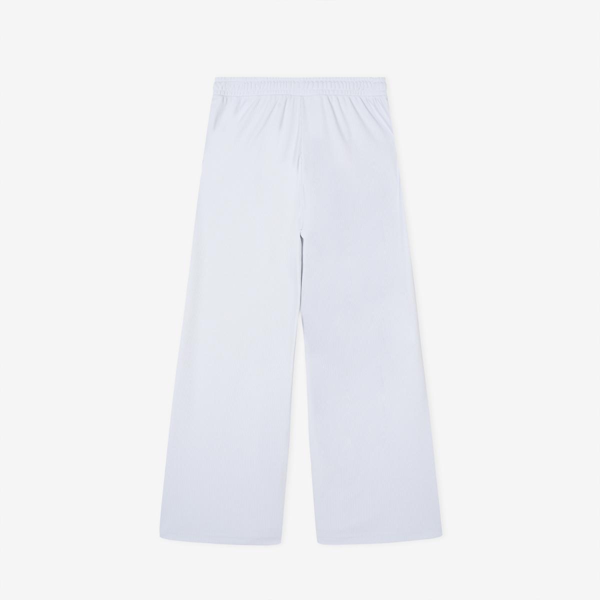 (51)Light Blue