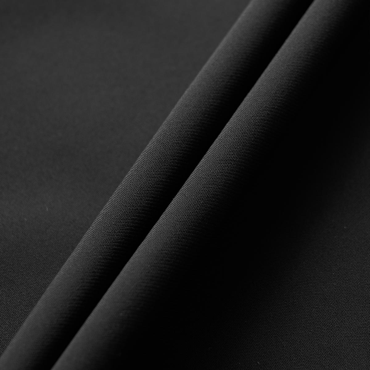 (19)Black