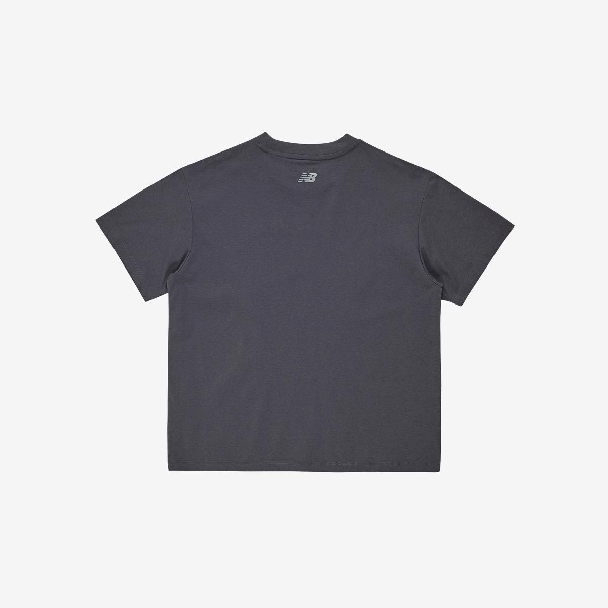 (60)Charcoal