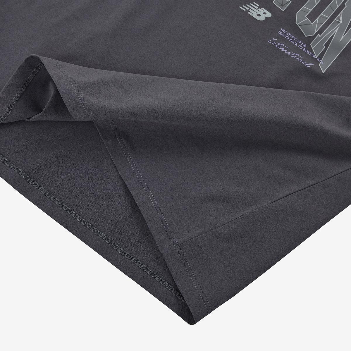 (60)Charcoal