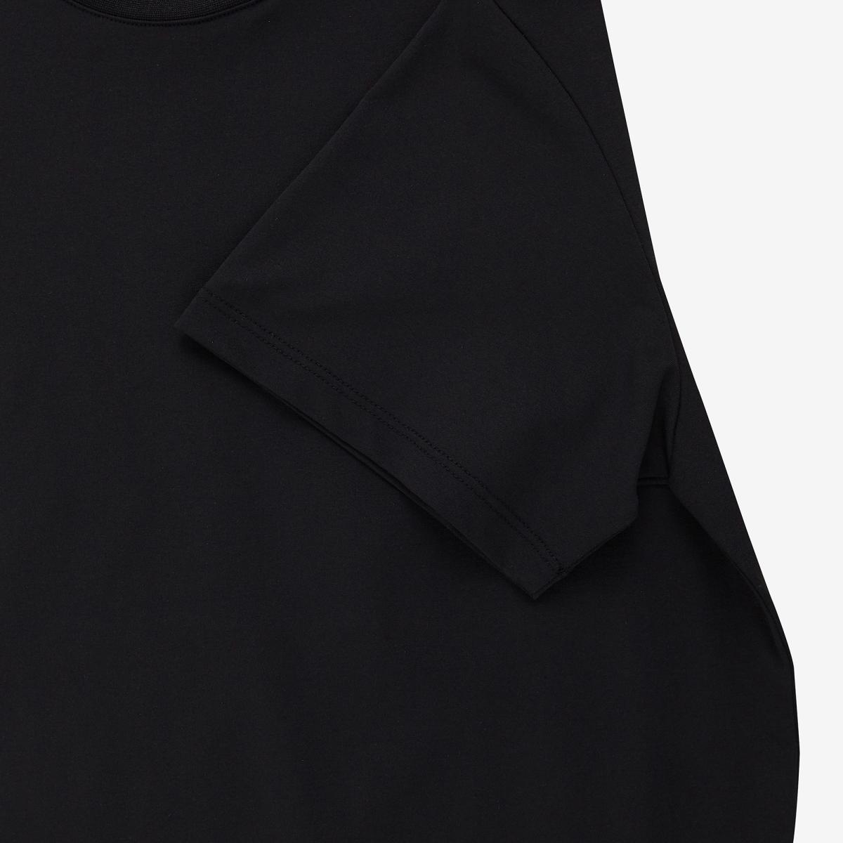 (19)Black