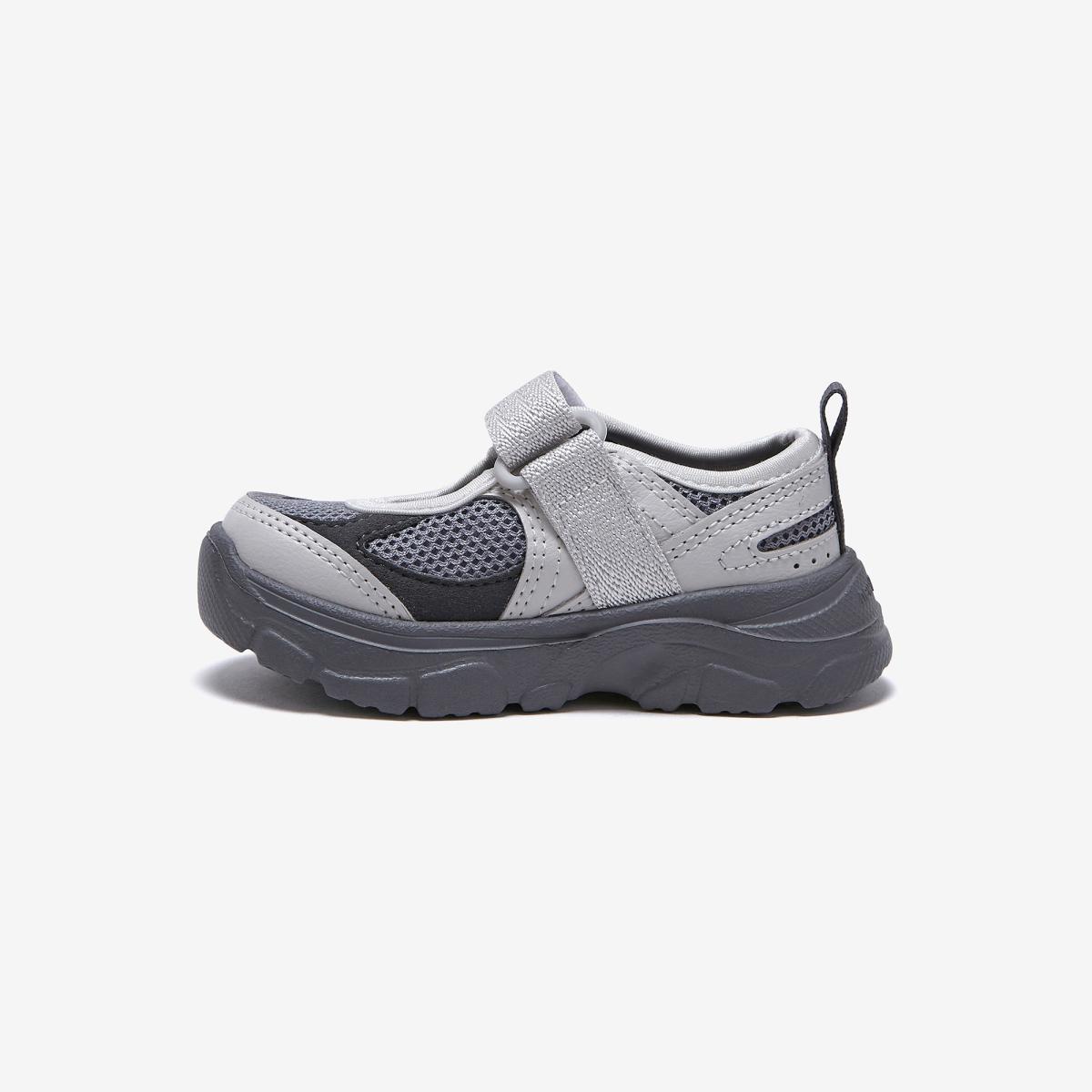 (15)Gray
