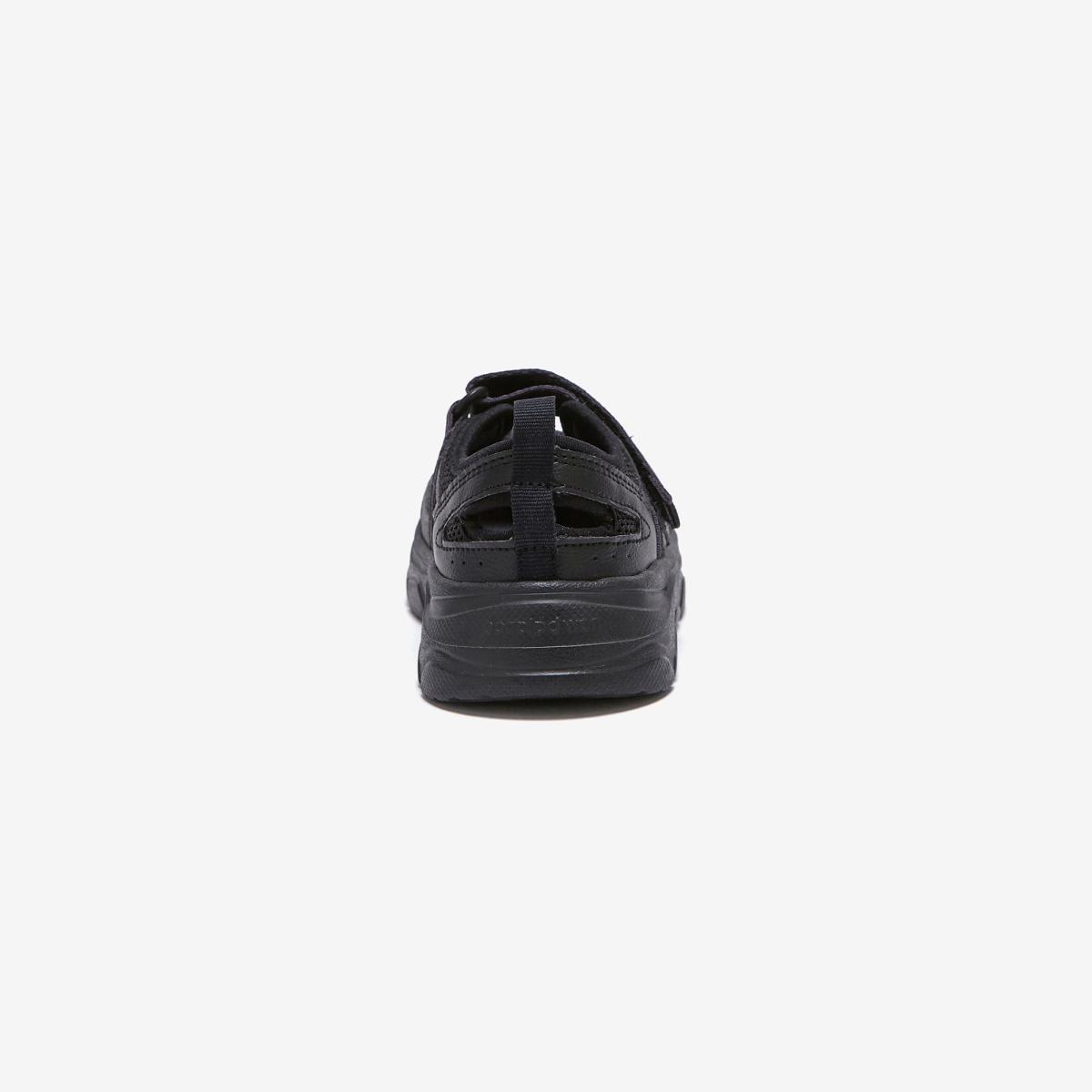 (19)Black