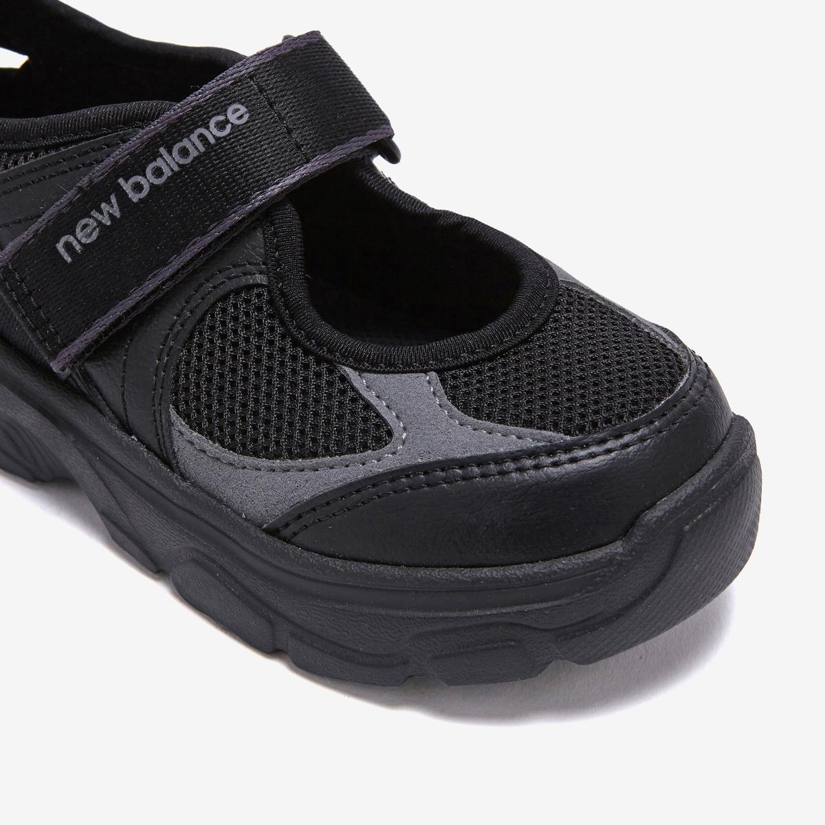 (19)Black