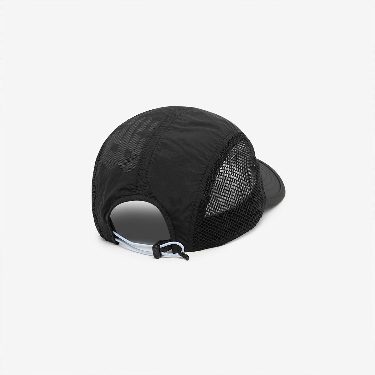 (19)Black