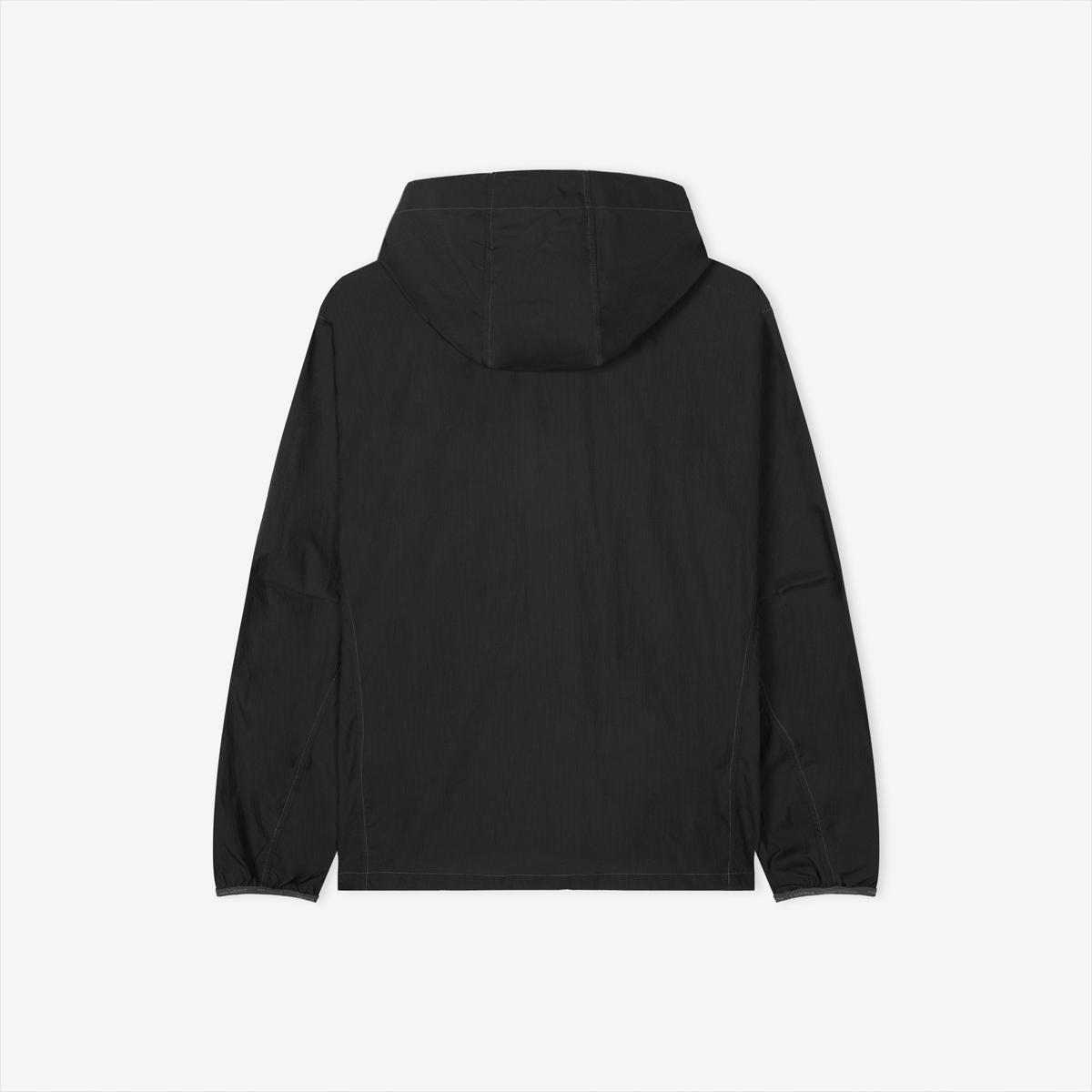(19)Black