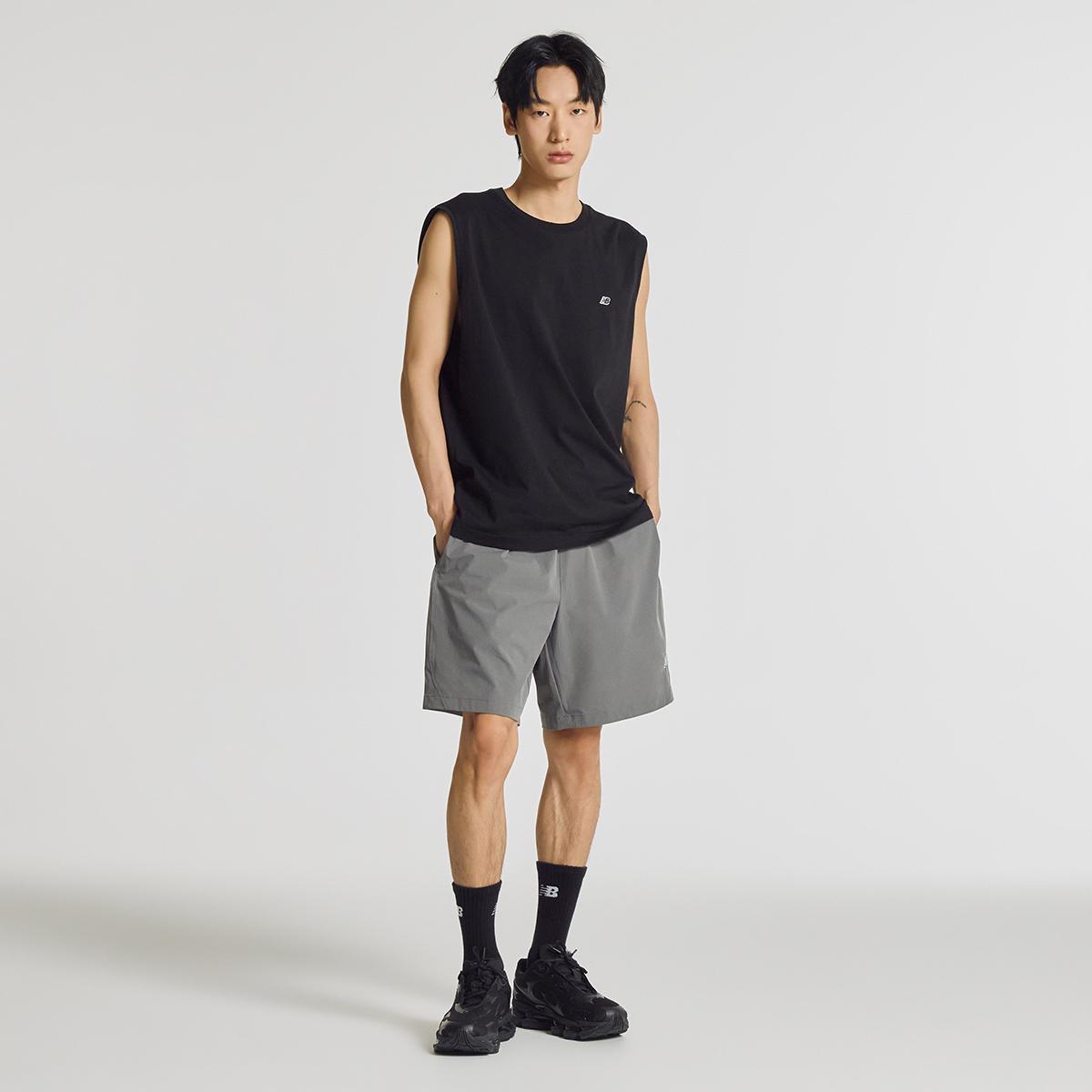 (19)Black